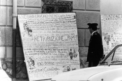 213 1977: un cartellone del gruppo femminile